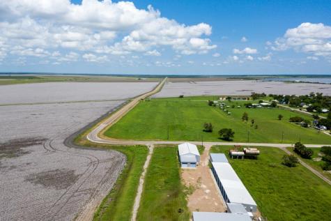 509 Wilhelm Austwell TX 77950