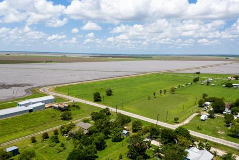 509 Wilhelm Austwell TX 77950