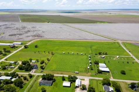 509 Wilhelm Austwell TX 77950