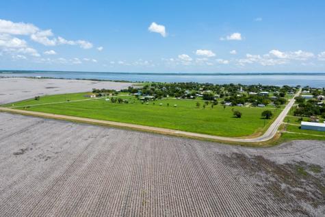 710 Highway 239 Austwell TX 77950