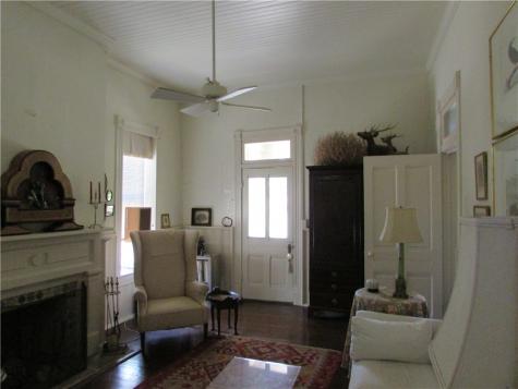 221 E Garden Goliad TX 77963