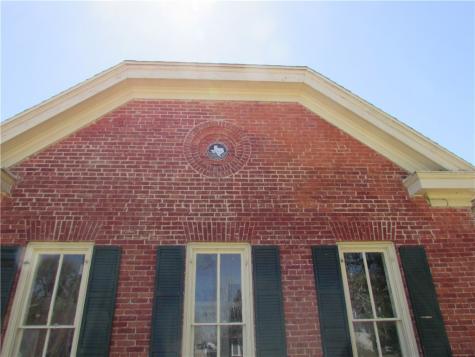 221 E Garden Goliad TX 77963