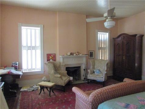 221 E Garden Goliad TX 77963