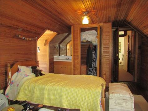 221 E Garden Goliad TX 77963