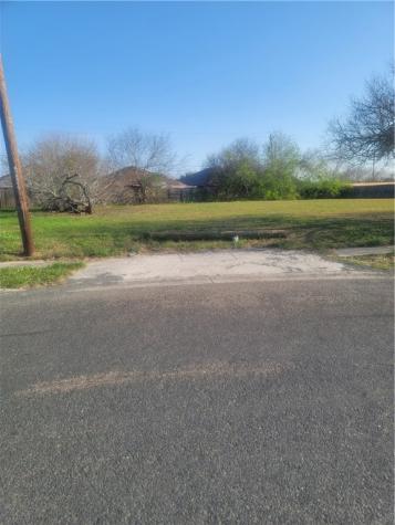 6537-6545 Birmingham Street Corpus Christi TX 78414