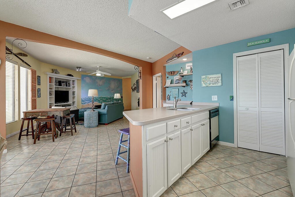 6317 Hwy. 361 3308 Port Aransas TX 78373