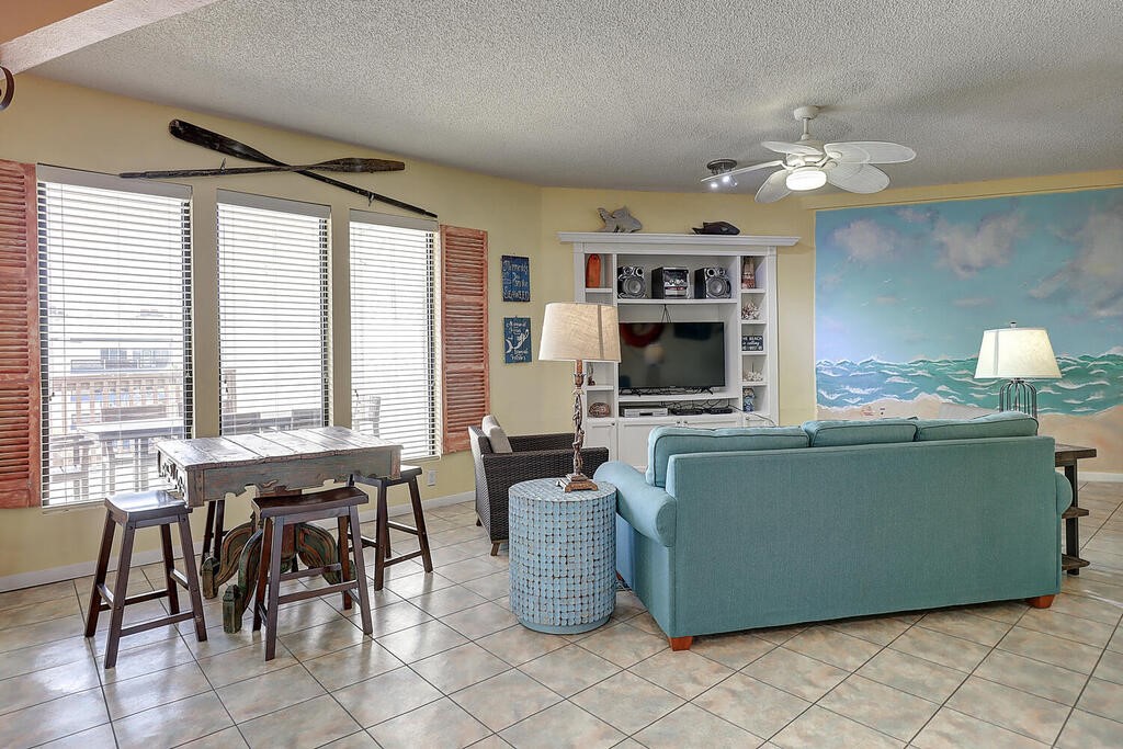 6317 Hwy. 361 3308 Port Aransas TX 78373