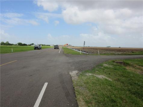 603 Wilhelm Austwell TX 77950